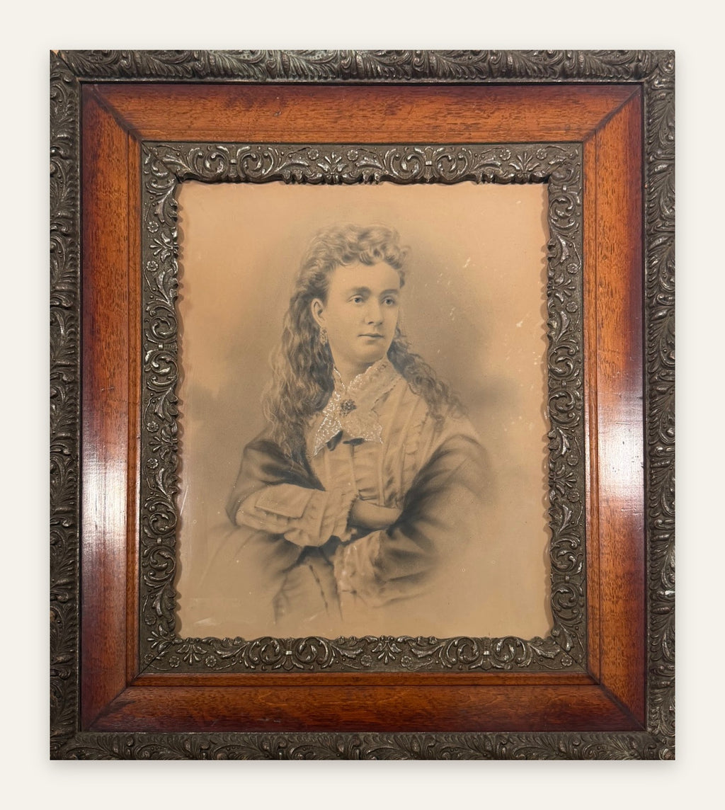 Lot 660: Antique Victorian Charcoal Portrait of a Young Woman, Oak and Gesso Frame, 22 x 25 in
