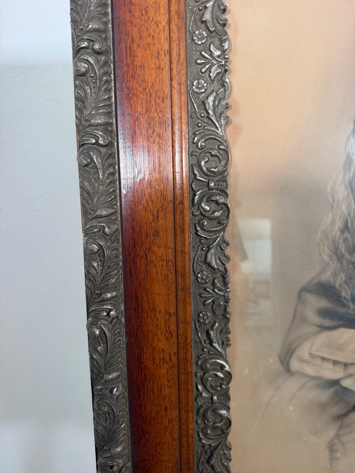Lot 660: Antique Victorian Charcoal Portrait of a Young Woman, Oak and Gesso Frame, 22 x 25 in